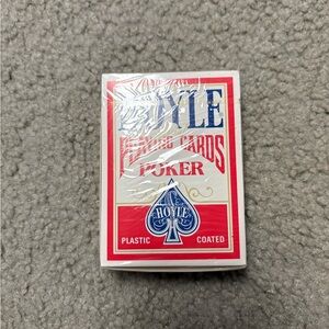 NWT Hoyle deck of red backed playing cards